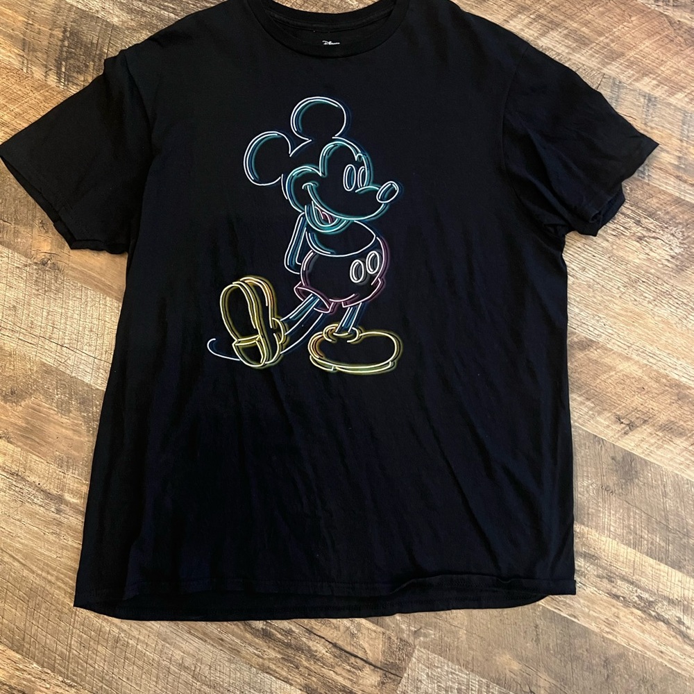 Disney Women’s Graphic T-Shirts - Multi-Color - Bundle of 4 - Picture 11 of 16